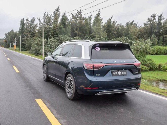 进化到最强状态 试驾2025款问界M9