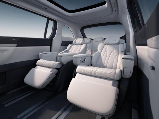 预售价39.98万元起 2025款小鹏X9看似小改款实则大焕新？