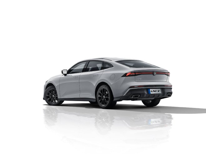 长安三款经典车型焕新上市 综合优惠后5.39万起