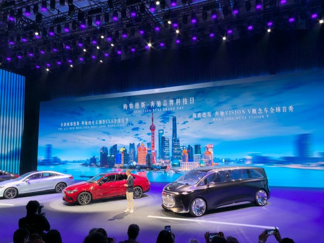 2025上海车展：奔驰Vision V概念车/CLA L等正式亮相