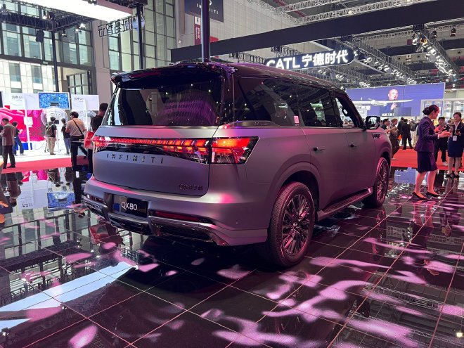 2025上海车展：英菲尼迪QX80中国首秀