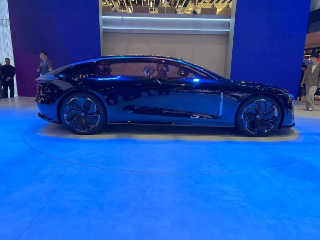 2025上海车展：昊铂概念车EARTH 大地亮相