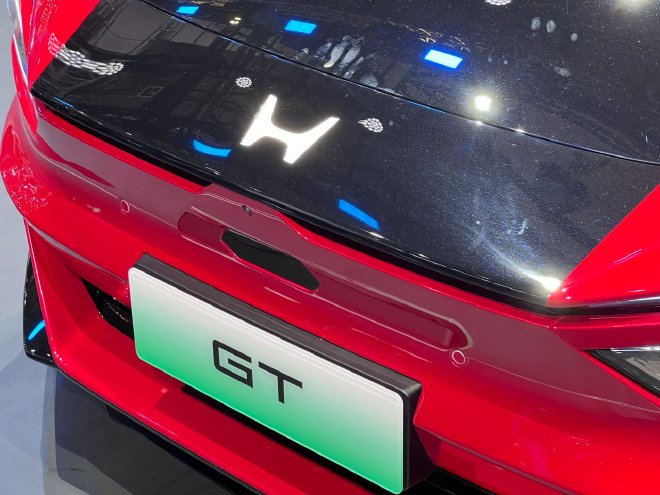 2025上海车展：实拍烨品牌GT概念车