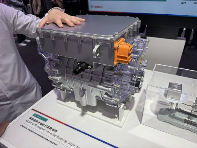 2025上海车展：博世携智能出行全栈技术亮相