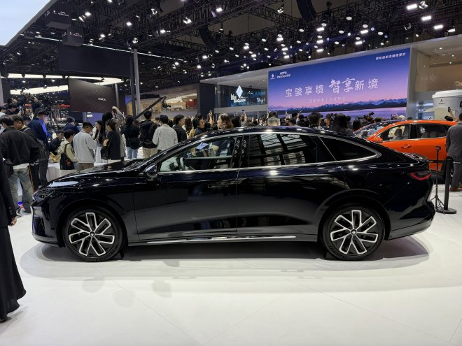 2025上海车展：宝骏享境上市售12.58万起