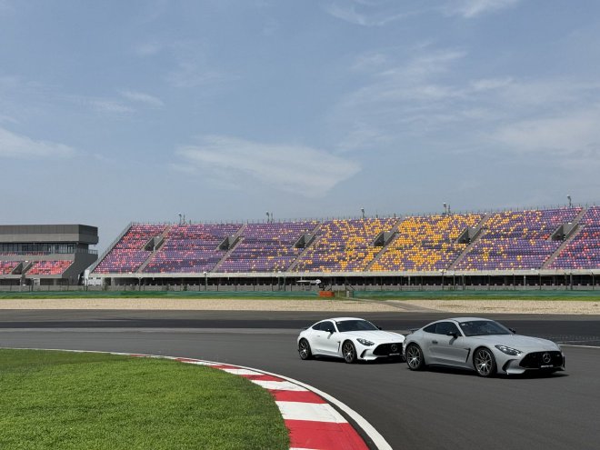 史上最快AMG赛道首秀 体验梅赛德斯-AMG驾驶学院