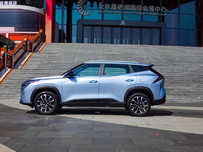 以“家”之名重塑标杆 实拍全新一代吉利博越