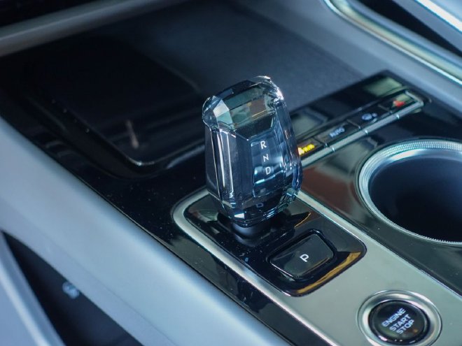 融入智能化技术 静态实拍吉利全新博越