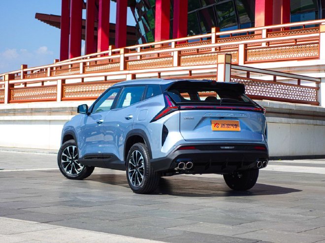 以“家”之名重塑标杆 实拍全新一代吉利博越