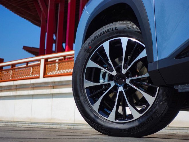 融入智能化技术 静态实拍吉利全新博越