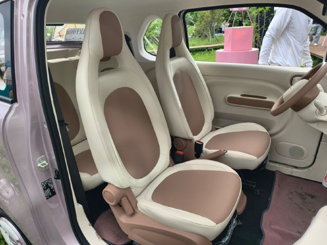 售价3.49万元起/新增车色和科技配置 2026款奔腾小马正式上市