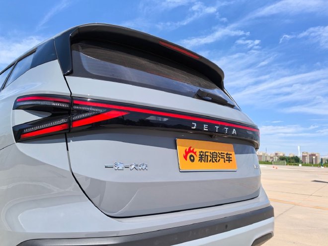 试驾捷达VS8 一款更适合全家使用的SUV