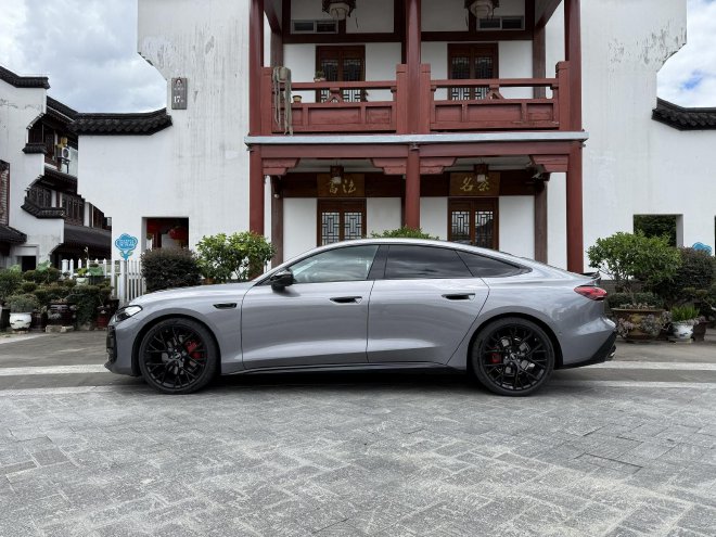 油车智驾时代来了吗？试驾上汽奥迪A5L Sportback