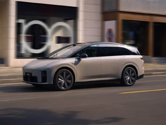 理想i8深度解析：重新定义纯电SUV，家庭出行的新宠？