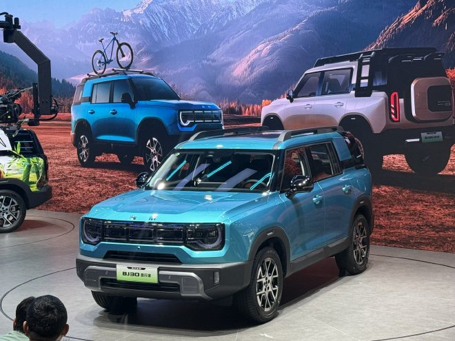 2025成都车展：北京越野BJ30旅行家正式预售