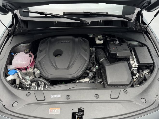 强者更强 静态体验新款星瑞/星越L东方曜