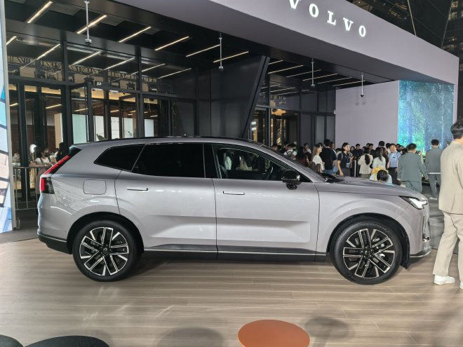 售价26.99-34.99万元 沃尔沃全新XC70正式上市