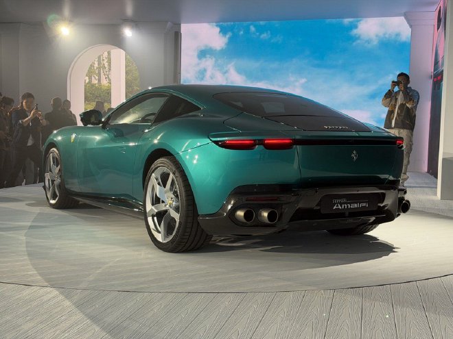 法拉利Amalfi正式上市 259.85万元起售