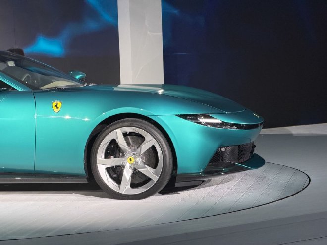 法拉利Amalfi正式上市 259.85万元起售