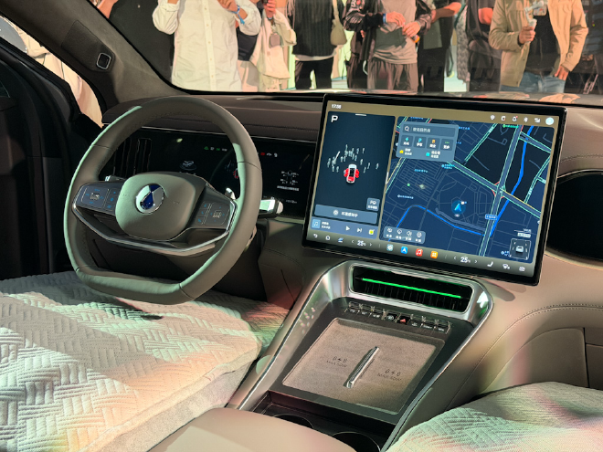 腾势N8L正式上市 售价为29.98-32.98万元