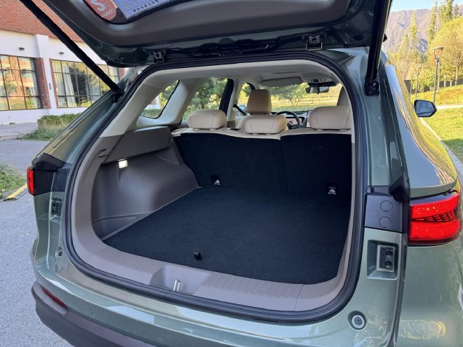 试驾哈弗H6L：为一家人升舱 它准备好了