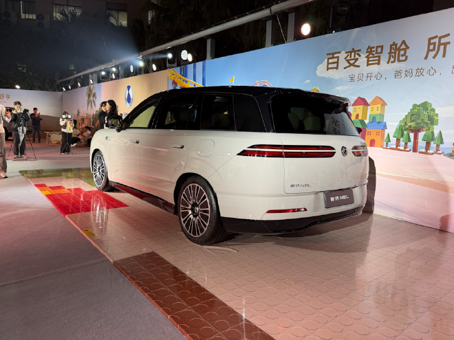 腾势N8L正式上市 售价为29.98-32.98万元