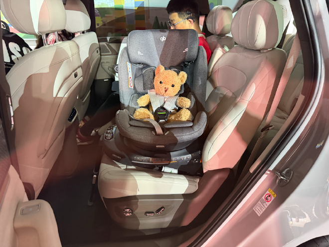 腾势N8L正式上市 售价为29.98-32.98万元