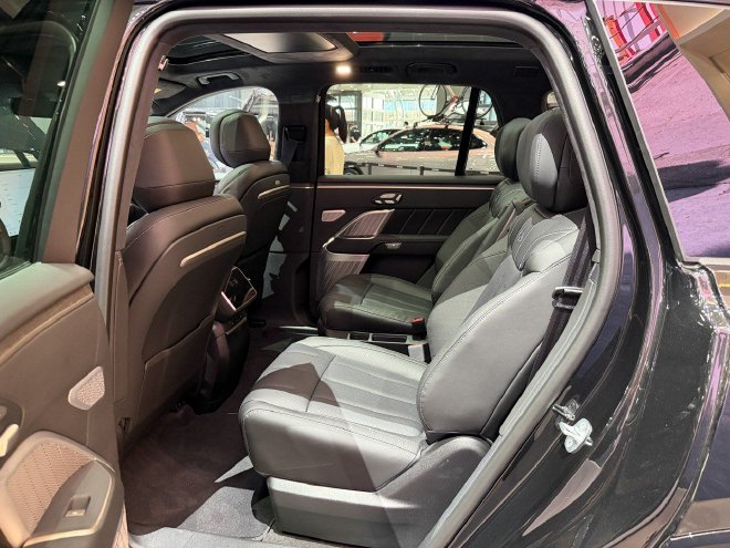 2025广州车展：乐道L60长隆版/L90黑骑士版亮相