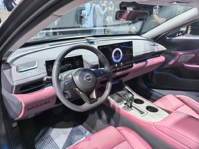 2025广州车展：天籁·鸿蒙座舱售价12.99万元起