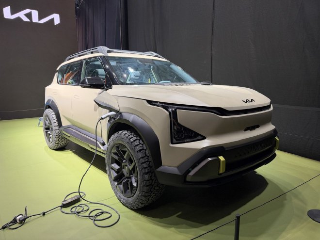 2025广州车展：实拍起亚新狮铂拓界/探享者