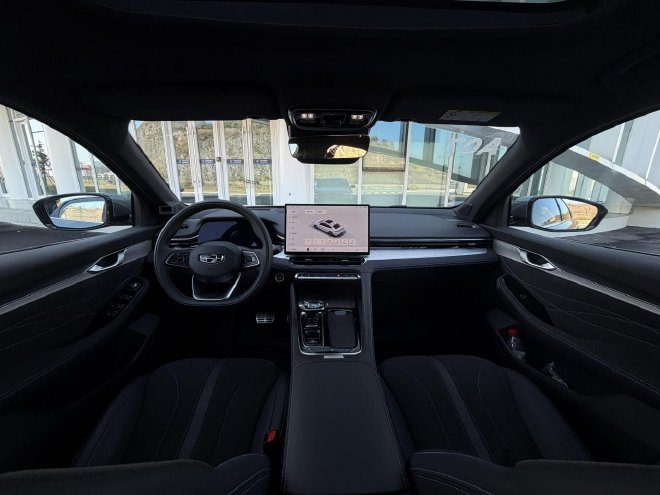 重新定义10万级家轿 2026款吉利星瑞东方曜试驾体验