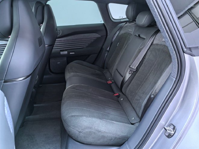 电动quattro更好玩 冰雪试驾奥迪E5 Sportback