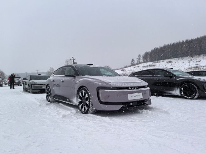 电动quattro更好玩 冰雪试驾奥迪E5 Sportback