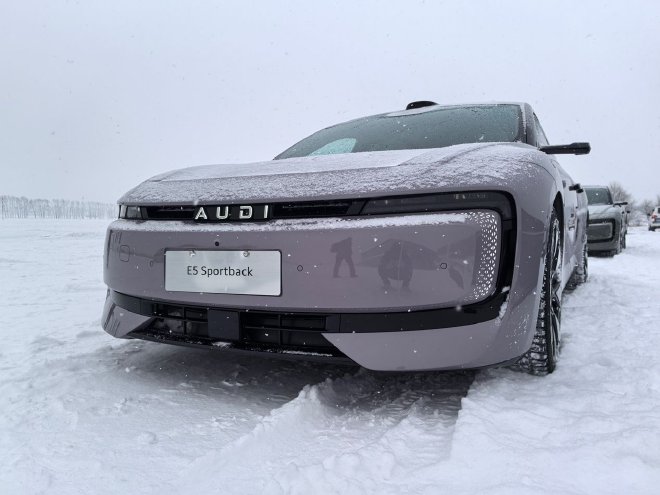 电动quattro更好玩 冰雪试驾奥迪E5 Sportback