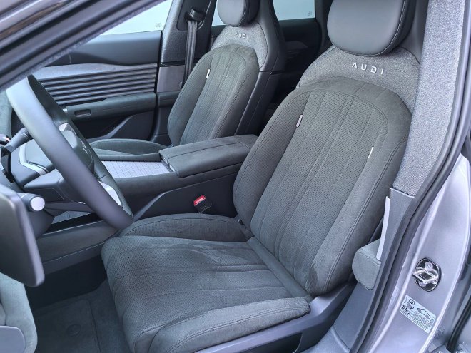 电动quattro更好玩 冰雪试驾奥迪E5 Sportback