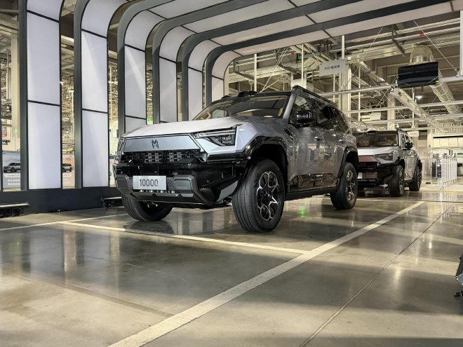 第10000辆下线 猛士M817布局智能越野