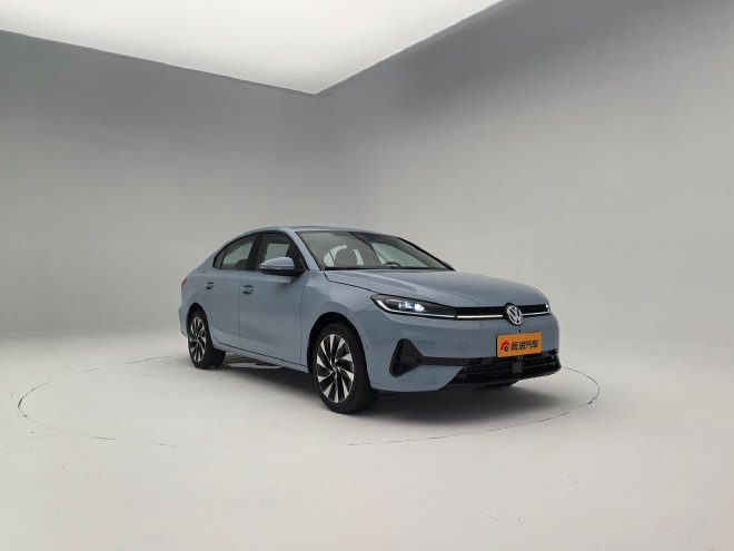 实拍全新速腾S 适合新世代年轻人的首台家轿