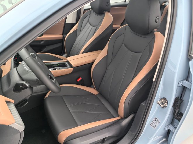 实拍全新速腾S 适合新世代年轻人的首台家轿