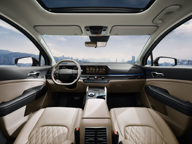 焕新一口价10.99万元起 起亚新款狮铂拓界上市