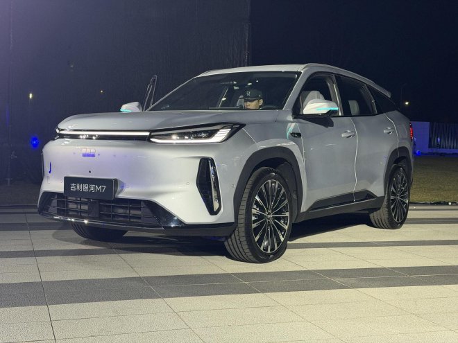 首搭神盾金砖电池 吉利银河M7技术首秀