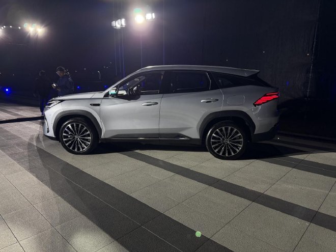 首搭神盾金砖电池 吉利银河M7技术首秀