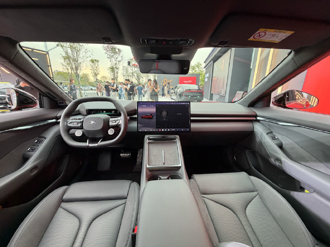 小鹏P7新增Max与Ultra SE版 新增三颜色20.38万元起售