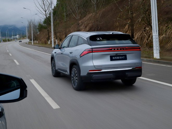 秀外慧中的全能选手 银河M7试驾体验