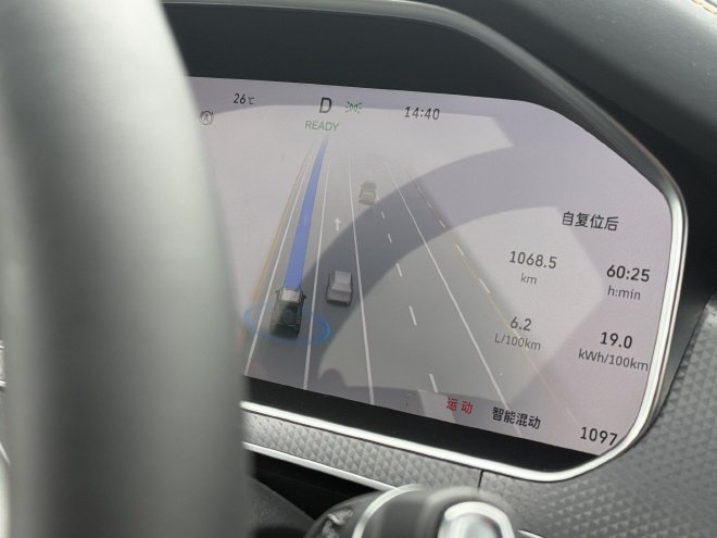 硬派SUV到底好在哪？试驾坦克700 Hi4-Z