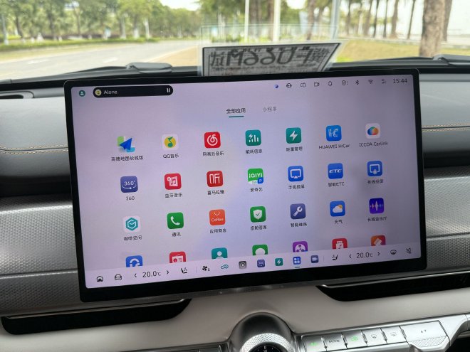 硬派SUV到底好在哪？试驾坦克700 Hi4-Z