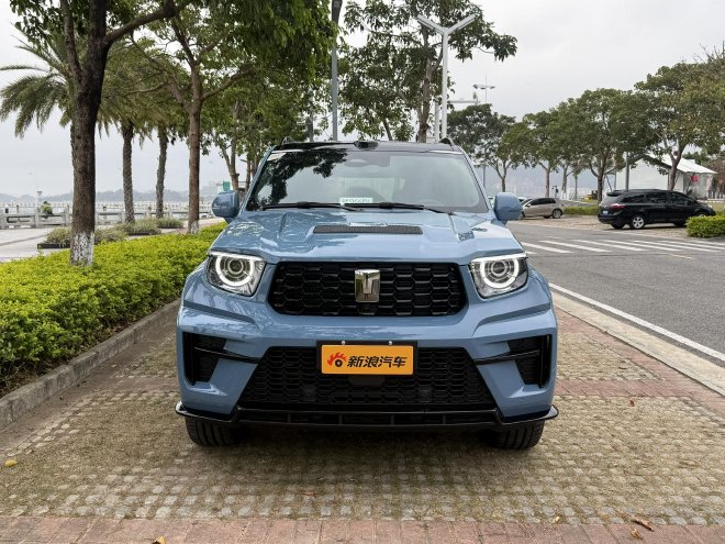 硬派SUV到底好在哪？试驾坦克700 Hi4-Z