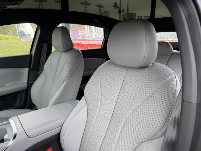 细节全面升级 试驾2026款小鹏MONA M03