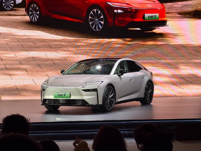 广汽丰田铂智7正式上市 限时补贴权益价14.78-19.98万元