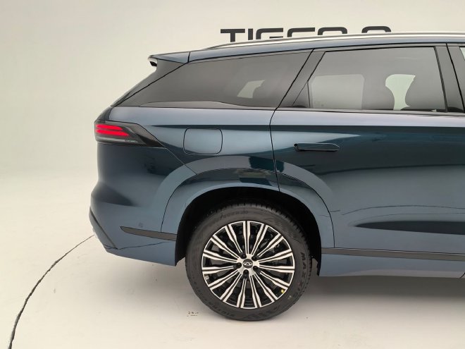 豪华配置再升级 静态品鉴奇瑞全新一代瑞虎9