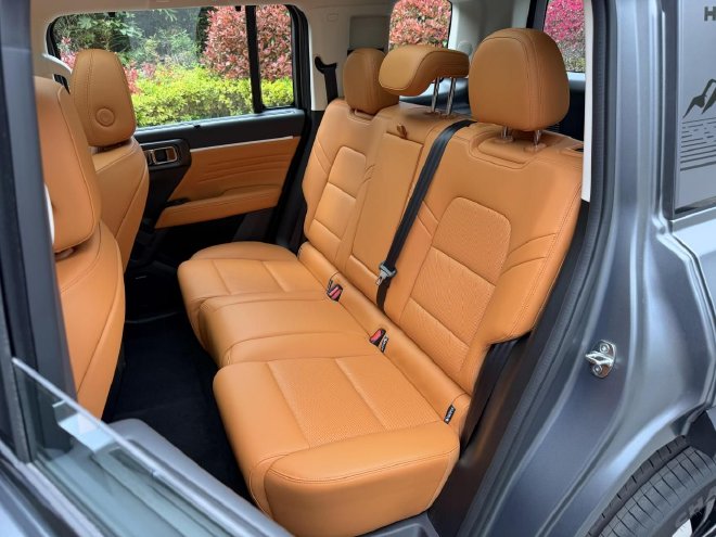 更智能的硬派“方盒子” 试驾哈弗猛龙PLUS